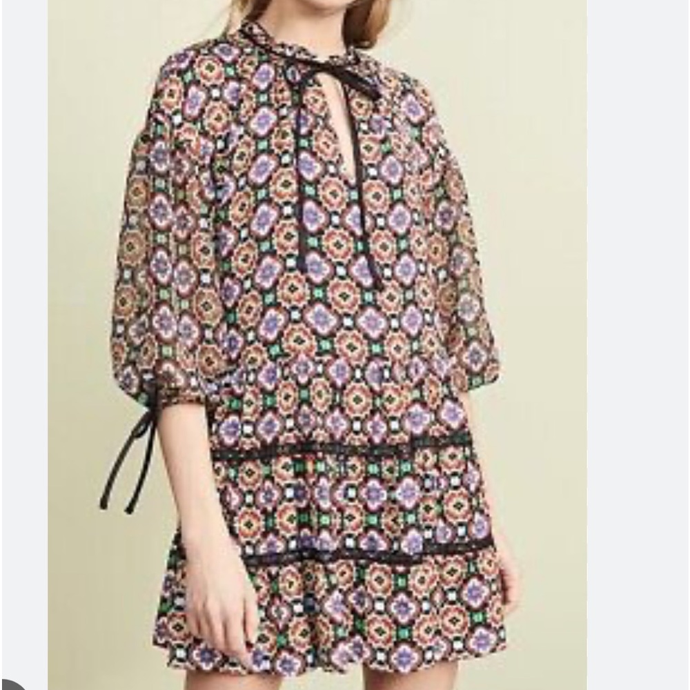 Alice + Olivia Arnette Tiered Tunic Dress Size M